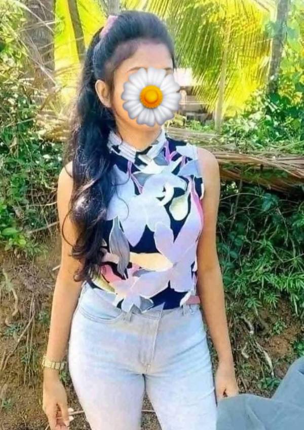 girls-personal photo of Lanka Ads