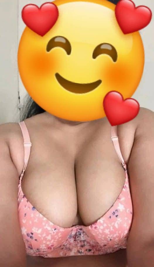 live-cam photo of Lanka Ads