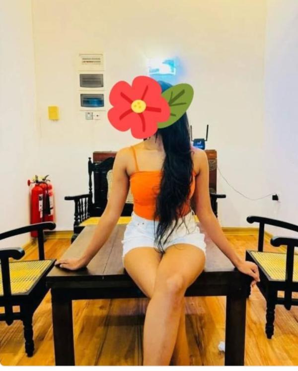 girls-personal photo of Lanka Ads