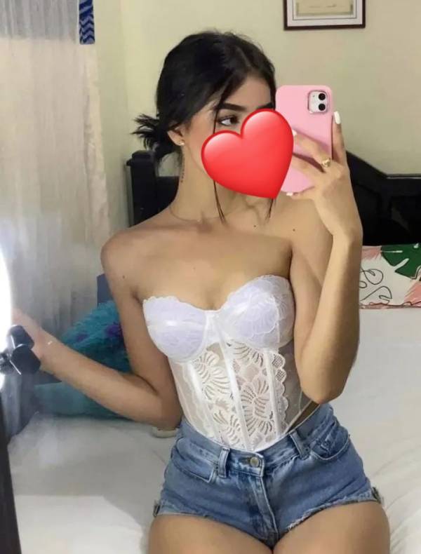 live-cam photo of Lanka Ads