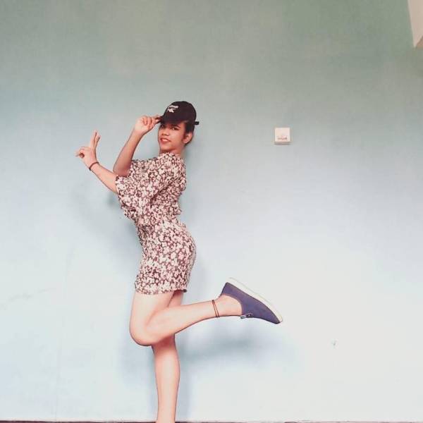 shemale photo of Lanka Ads