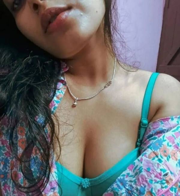 live-cam photo of Lanka Ads