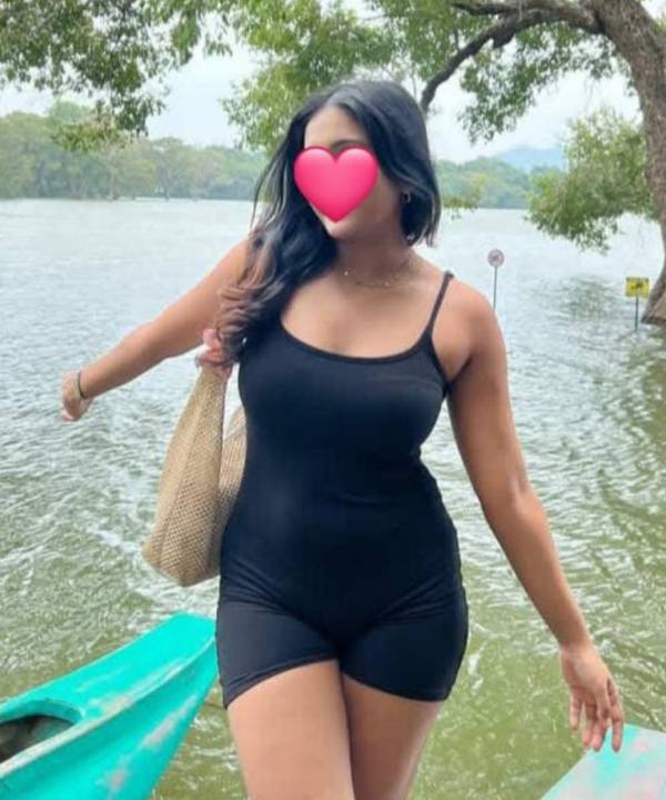 girls-personal photo of Lanka Ads