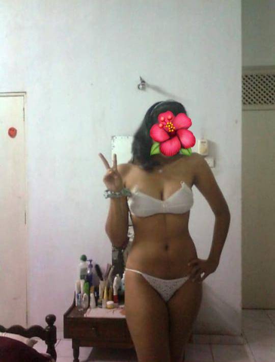 live-cam photo of Lanka Ads