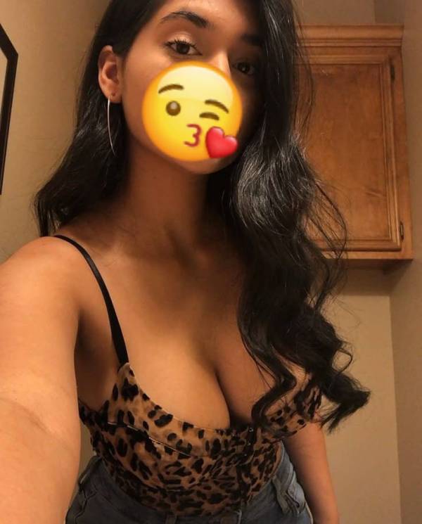 live-cam photo of Lanka Ads