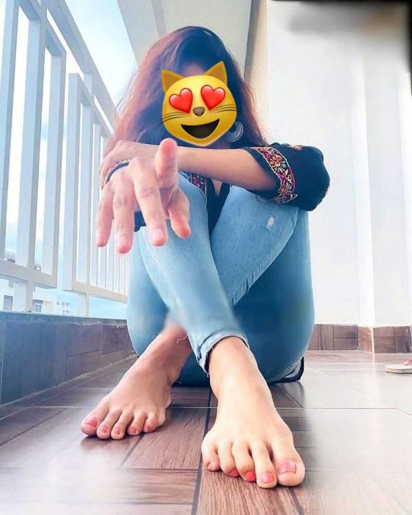 girls-personal photo of Lanka Ads