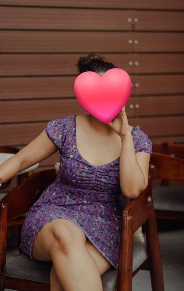 girls-personal photo of Lanka Ads