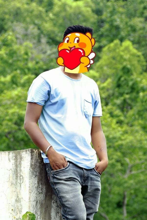 boys-personal photo of Lanka Ads