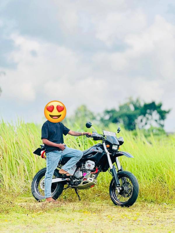 girls-personal photo of Lanka Ads