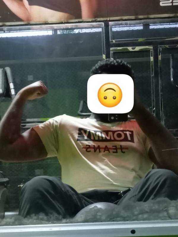 boys-personal photo of Lanka Ads