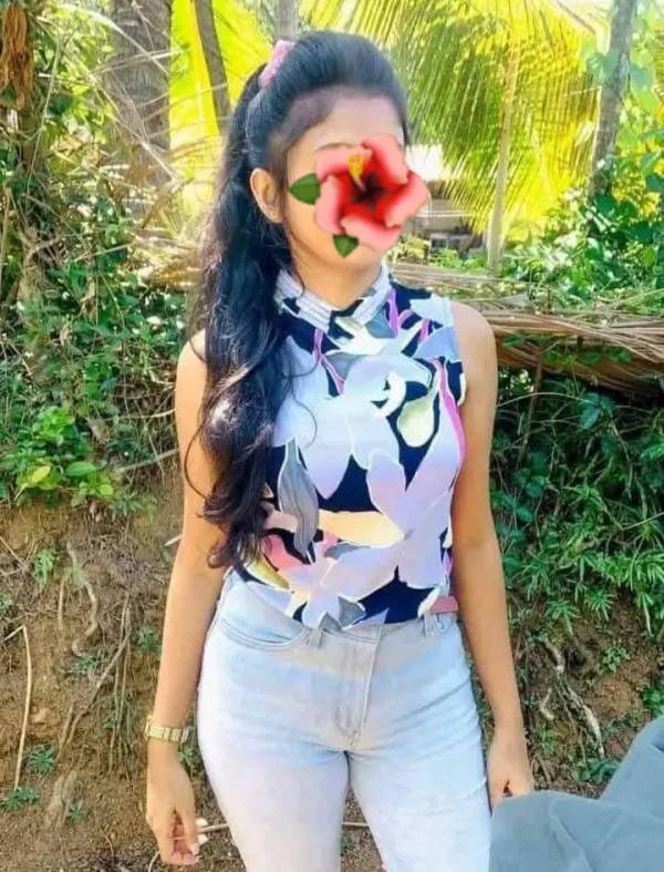 girls-personal photo of Lanka Ads