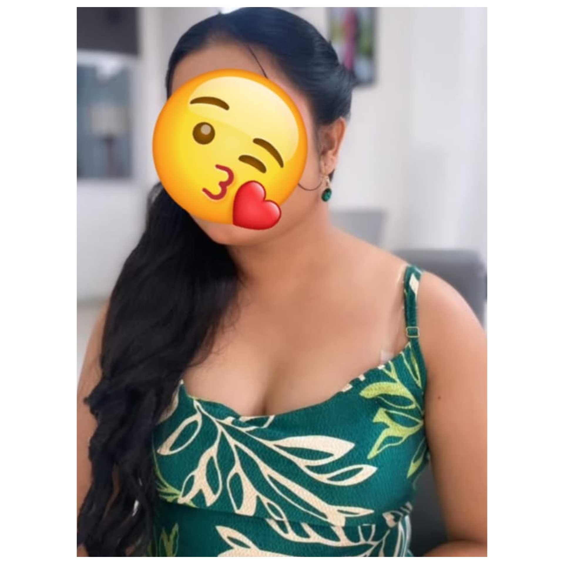 girls-personal photo of Lanka Ads