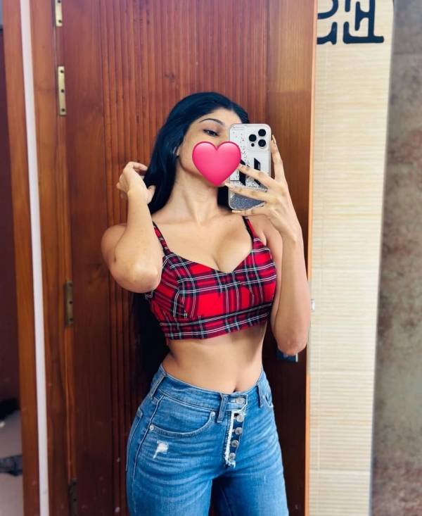 girls-personal photo of Lanka Ads