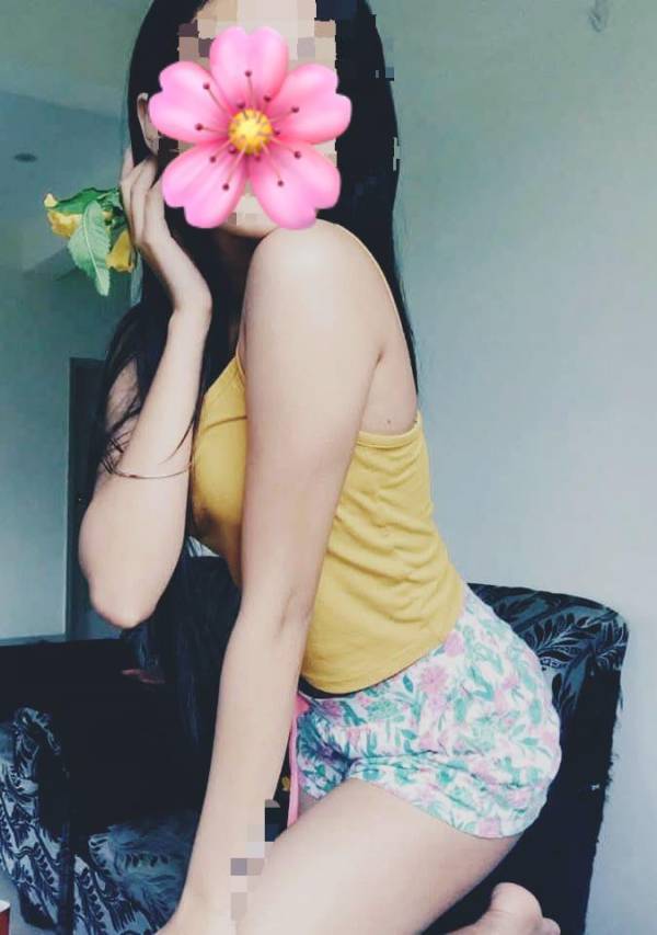 girls-personal photo of Lanka Ads