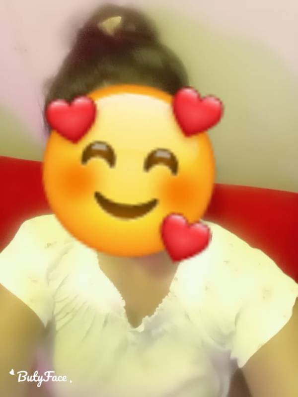 girls-personal photo of Lanka Ads