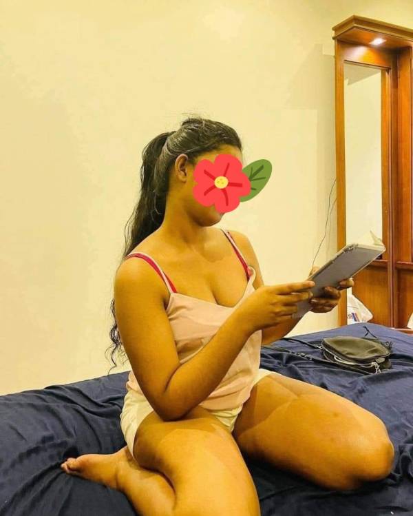 girls-personal photo of Lanka Ads