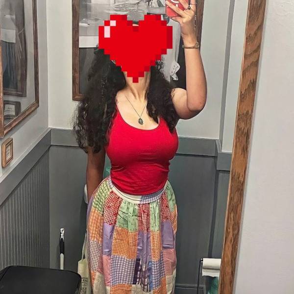 girls-personal photo of Lanka Ads