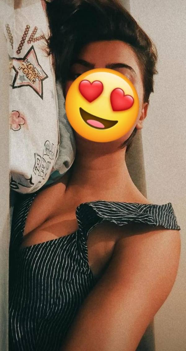 live-cam photo of Lanka Ads