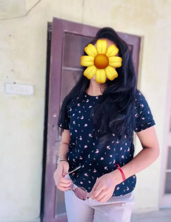 girls-personal photo of Lanka Ads