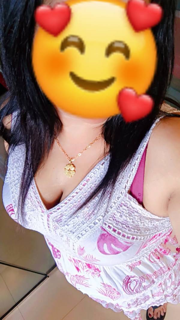 girls-personal photo of Lanka Ads