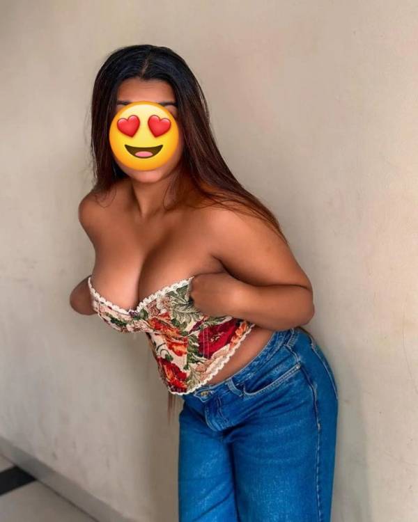 live-cam photo of Lanka Ads