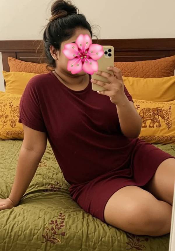 girls-personal photo of Lanka Ads