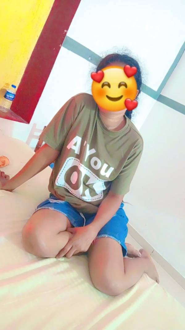 girls-personal photo of Lanka Ads