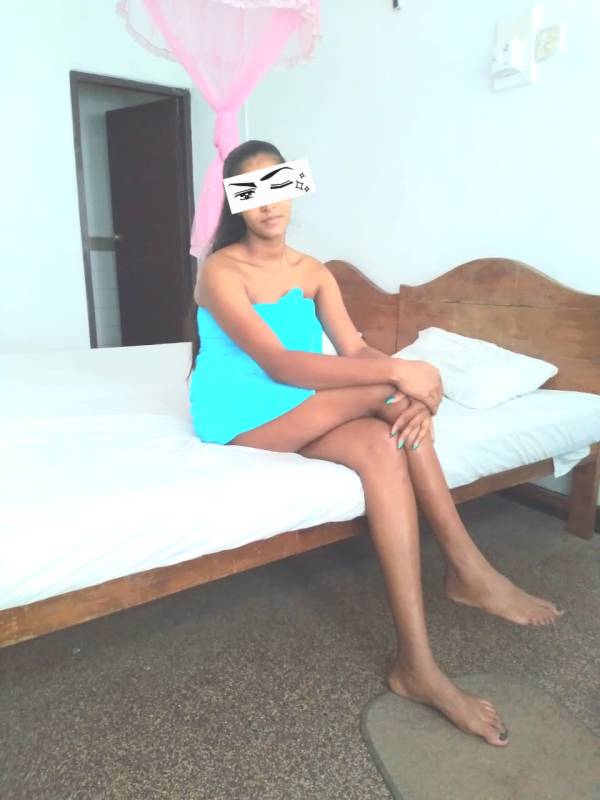 girls-personal photo of Lanka Ads