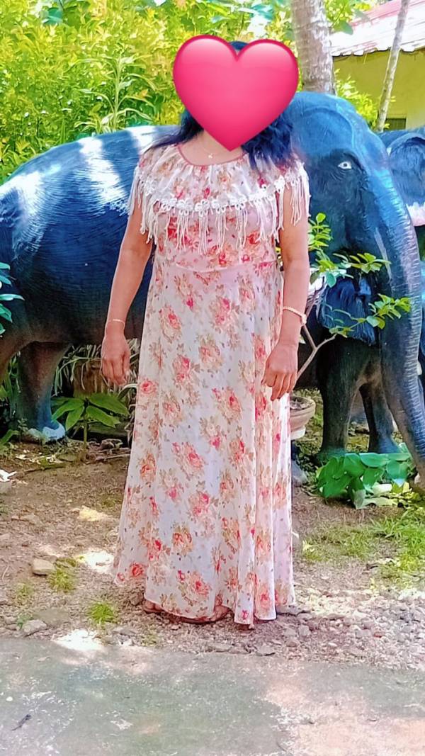 girls-personal photo of Lanka Ads