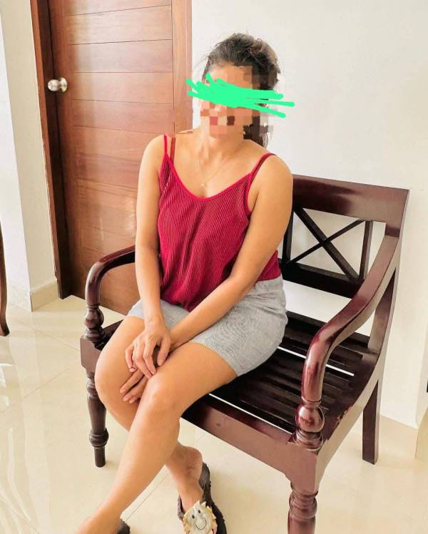 girls-personal photo of Lanka Ads