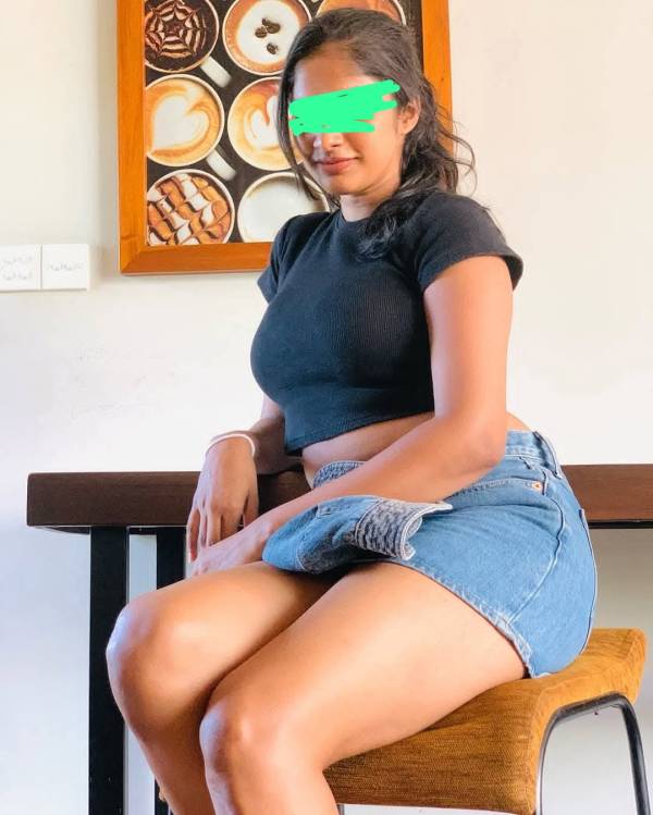 girls-personal photo of Lanka Ads