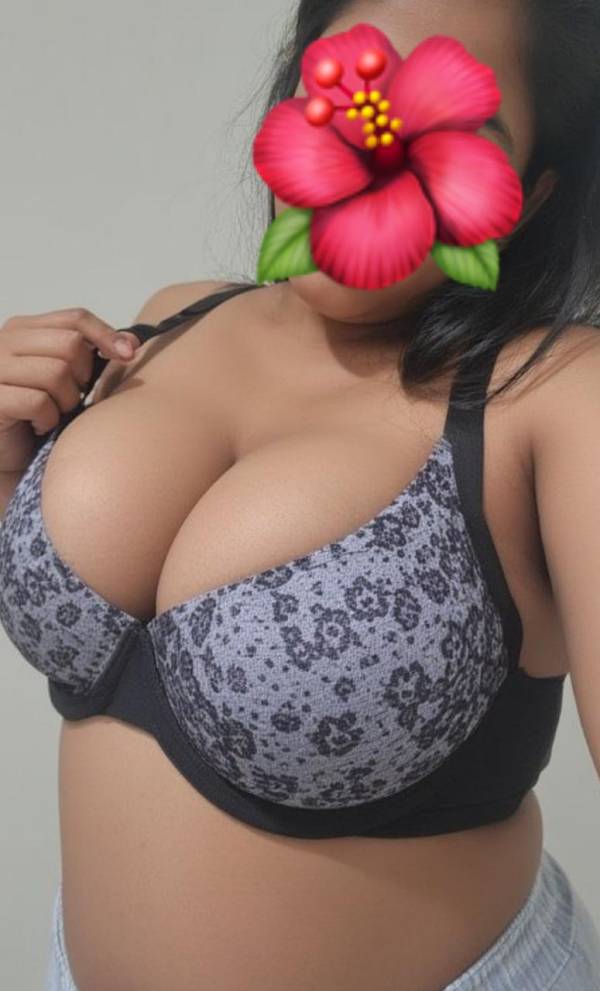 live-cam photo of Lanka Ads