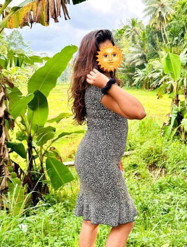 girls-personal photo of Lanka Ads