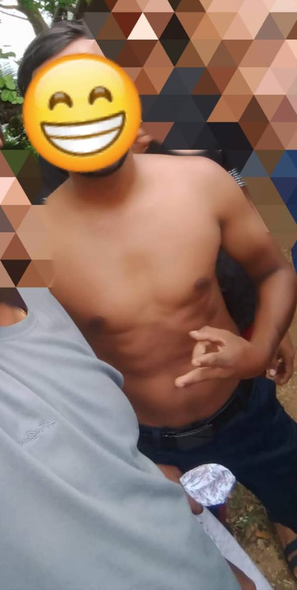 boys-personal photo of Lanka Ads