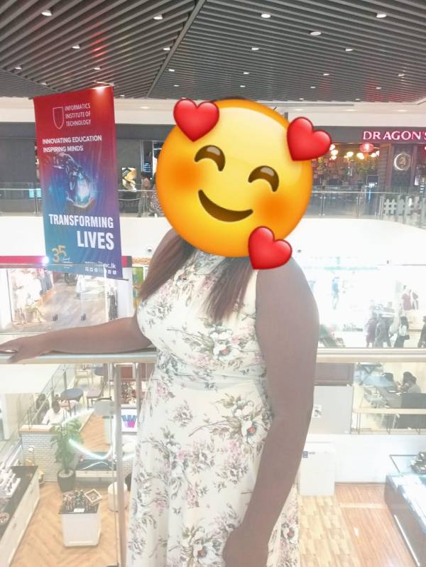 girls-personal photo of Lanka Ads