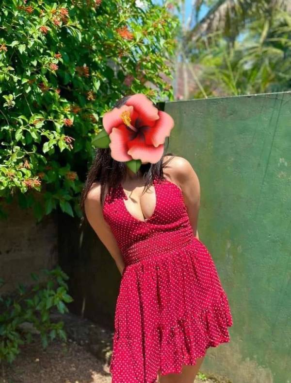 girls-personal photo of Lanka Ads