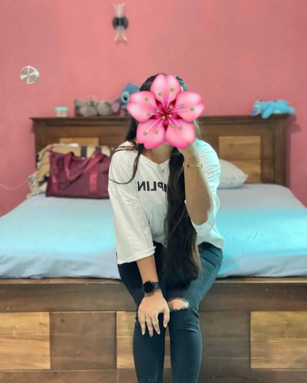 girls-personal photo of Lanka Ads