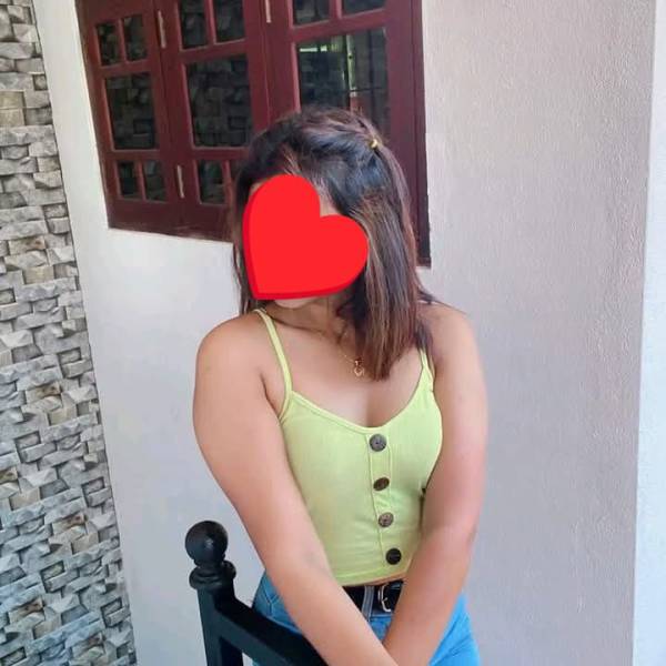 girls-personal photo of Lanka Ads