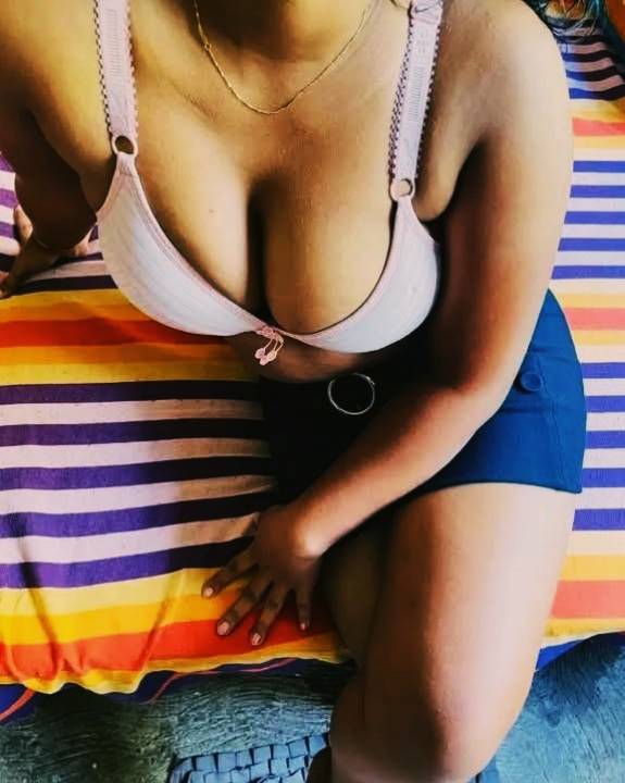 girls-personal photo of Lanka Ads