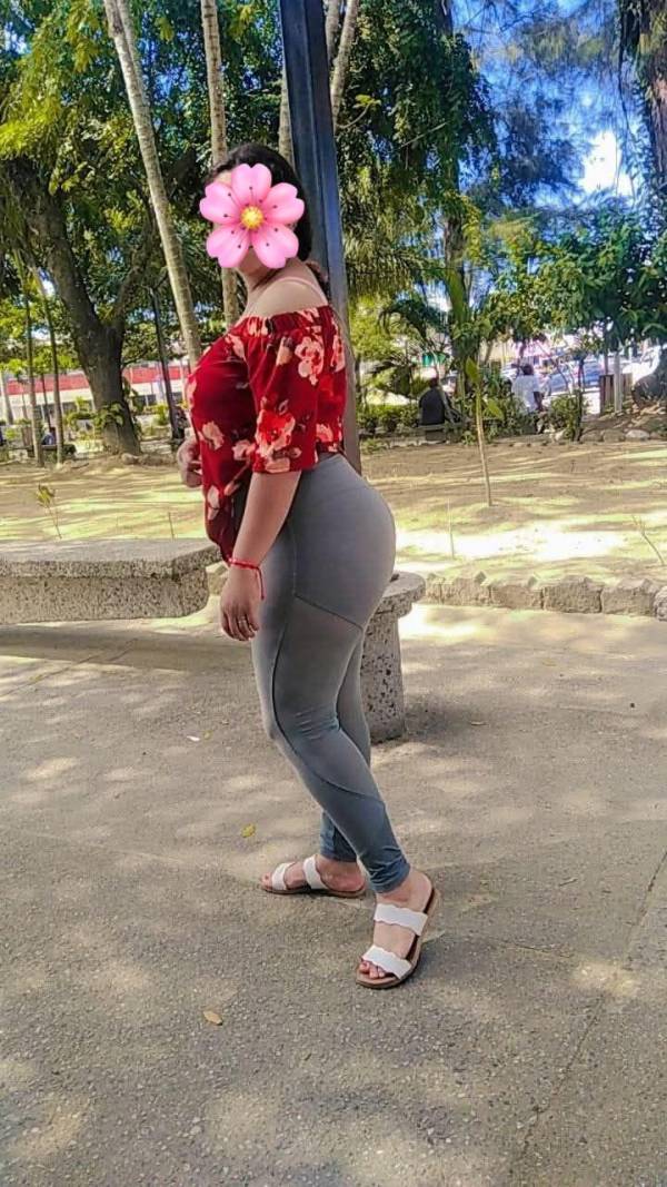 girls-personal photo of Lanka Ads