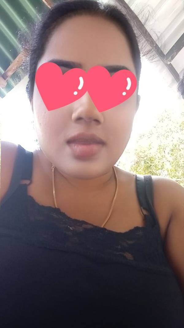 girls-personal photo of Lanka Ads