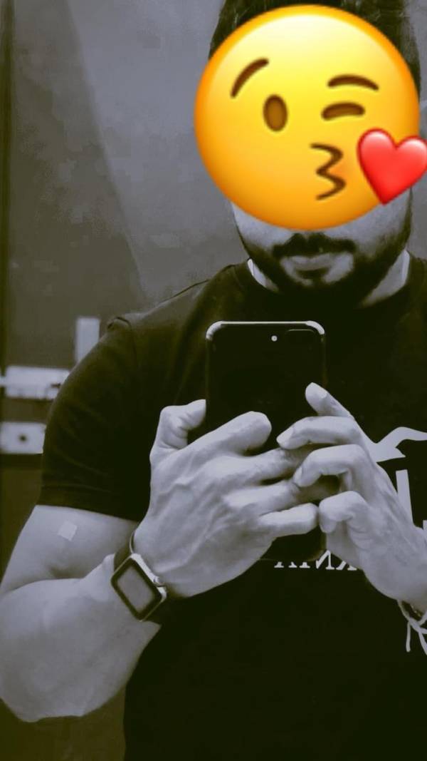 boys-personal photo of Lanka Ads