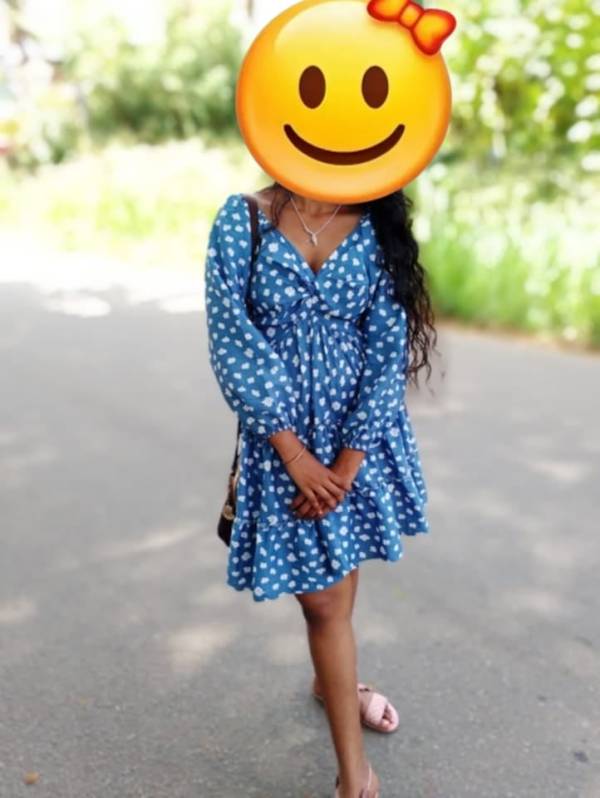 girls-personal photo of Lanka Ads