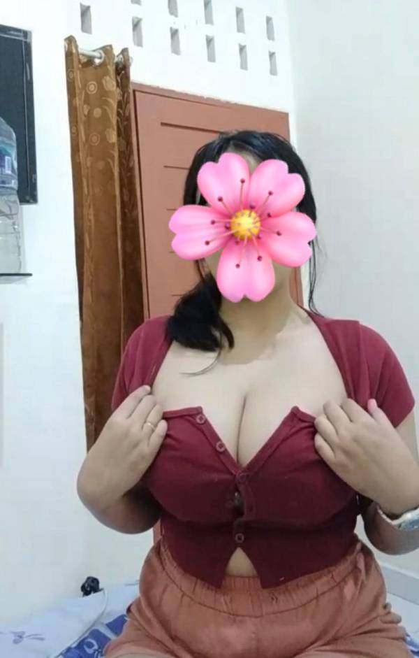 live-cam photo of Lanka Ads