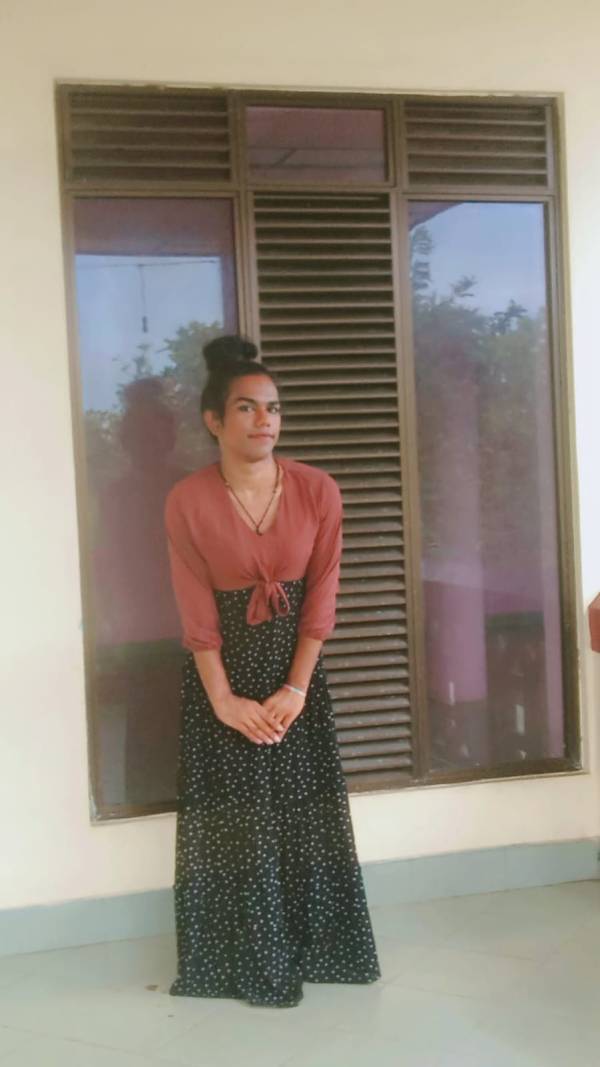 shemale photo of Lanka Ads