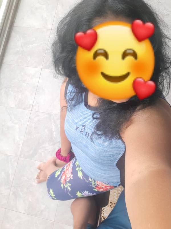 girls-personal photo of Lanka Ads