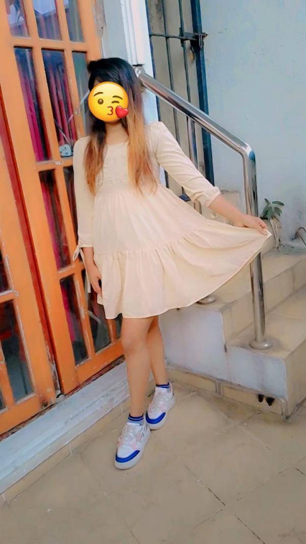 girls-personal photo of Lanka Ads