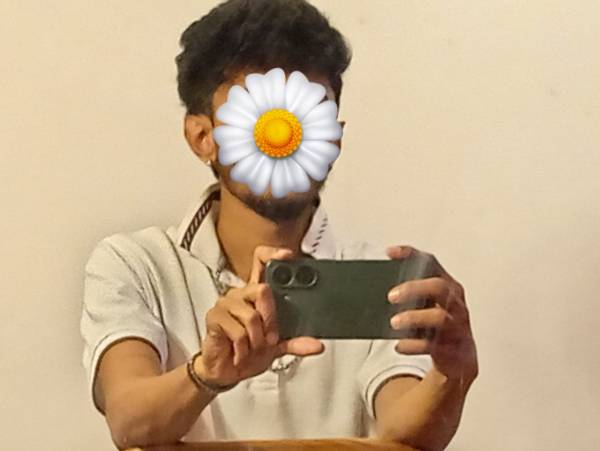 boys-personal photo of Lanka Ads