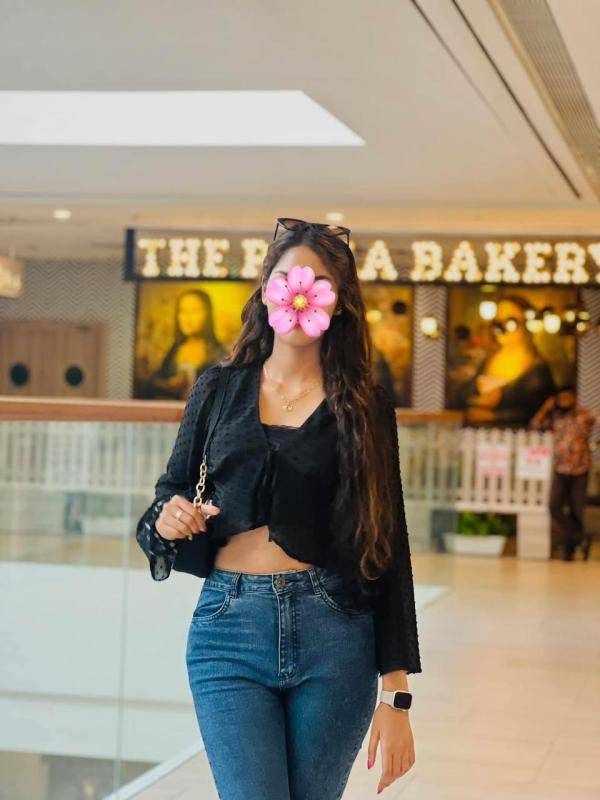 girls-personal photo of Lanka Ads