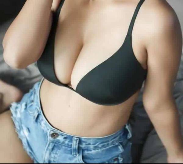 live-cam photo of Lanka Ads